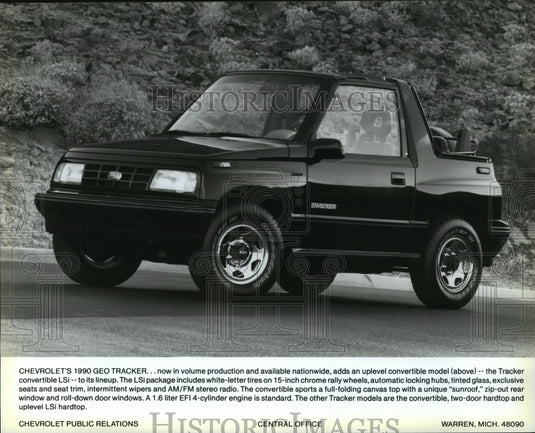 1990 Press Photo 1990 Model Chevrolet Geo Tracker Convertible LSi Automobile- Historic Images