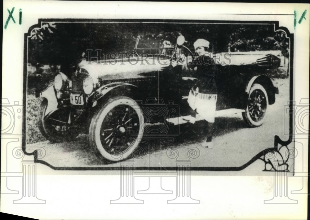 1921 Press Photo Woman with an Antique Automobile at Auto Fashion Show