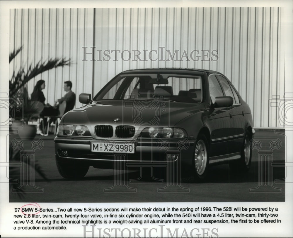 1995 Press Photo 1997 BMW 5 Series Automobile Car- Historic Images