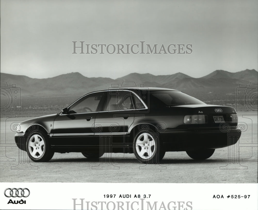  Press Photo 1997 Audi A8 3.7- Historic Images