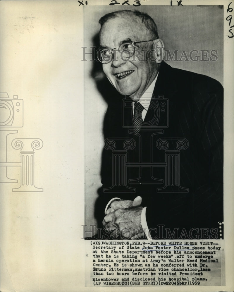Load image into Gallery viewer, 1959 Press Photo U.S. Secretary of State John Foster Dulles before surgery
