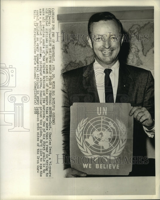 1958 Press Photo Captain Charles Dent, a 41 year old United Airlines pilot