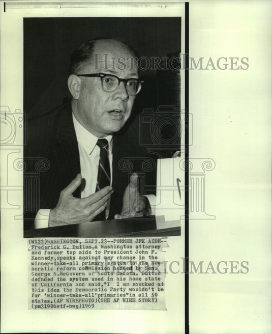 1969 Press Photo Frederick G. Dutton speaking about Democratic reforms