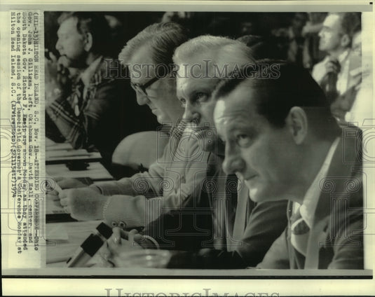 1974 Press Photo Governors at Democratic Governor's Conference, South Carolina- Historic Images
