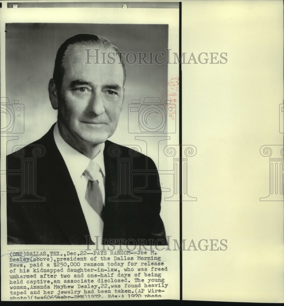 1972 Press Photo Executives - Joe M. Dealey, President of Dallas Morning News- Historic Images