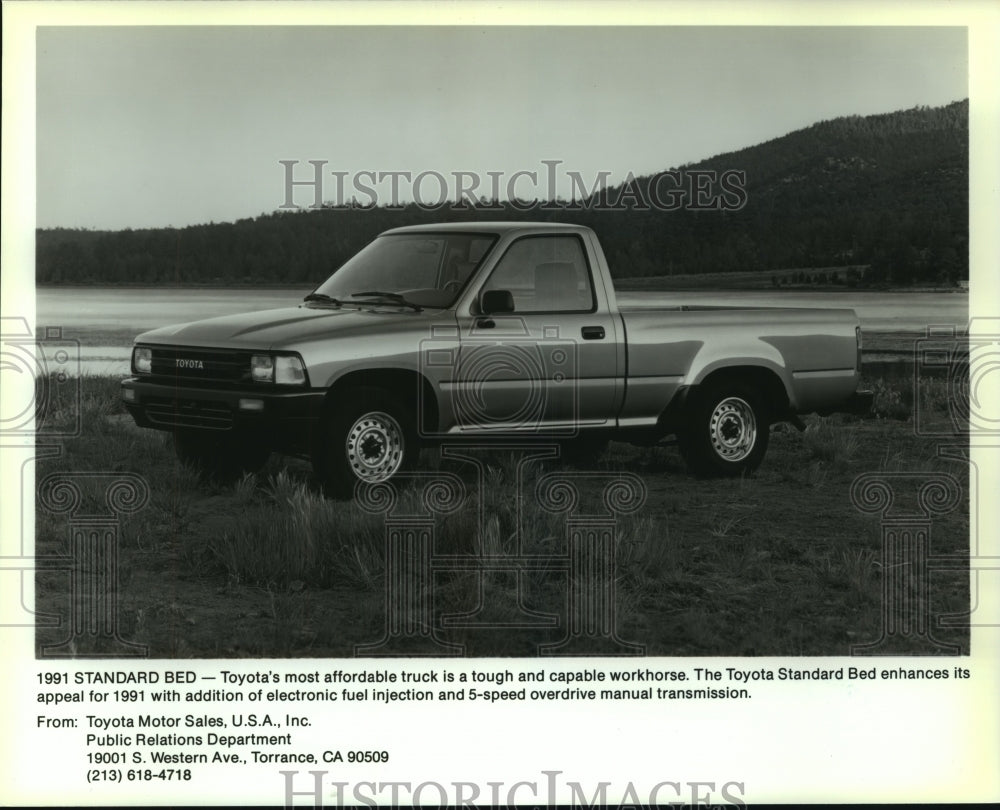 1991 Press Photo A new standard bed 5-speed two-door Toyota pickup truck- Historic Images