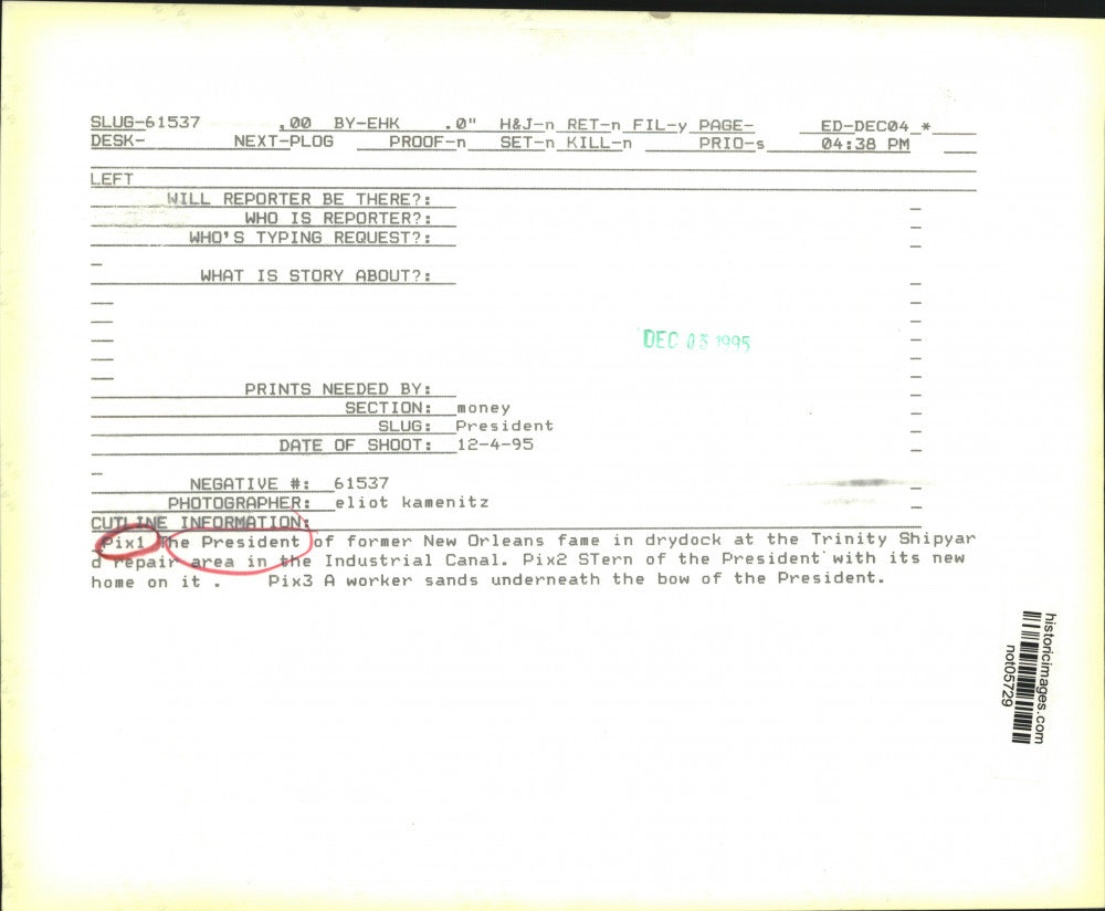 1995 Press Photo The President at Trinity Shipyard repair area Industrial Canal