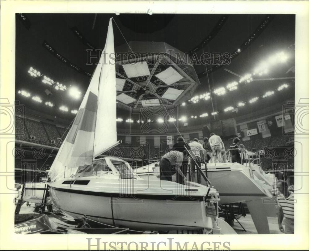 1990 Press Photo Sailboats are displayed at the boat show at the Superdome