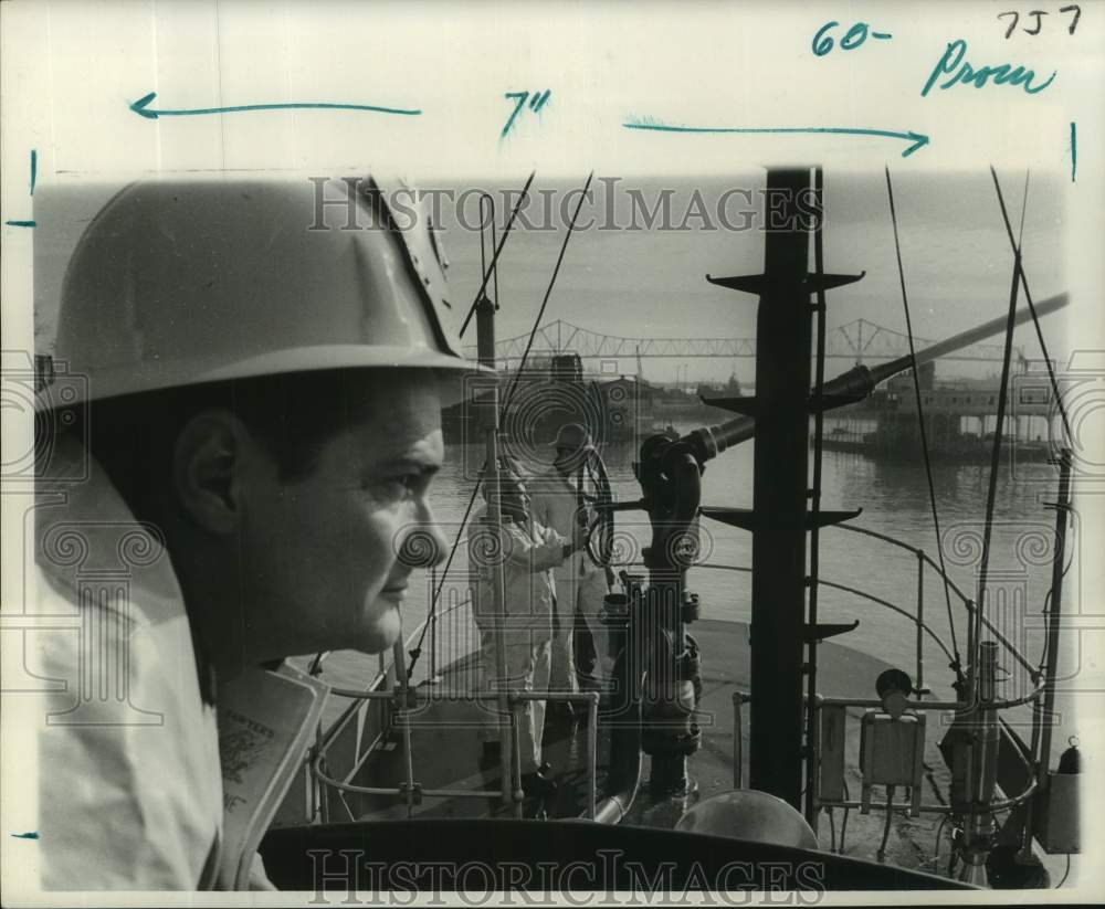 1967 Press Photo The Deluge ship crew on deck - not06559- Historic Images