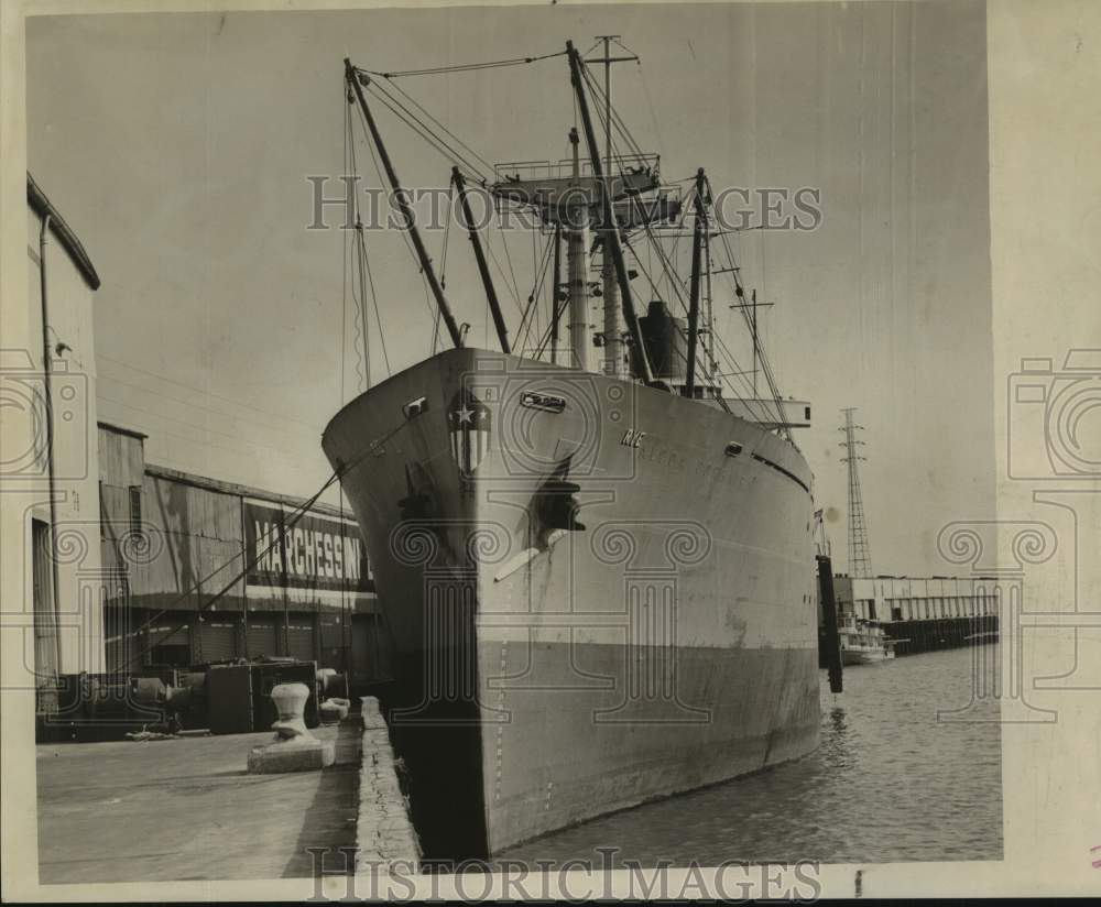 1963 Press Photo The SS Rye docked at the Toulouse street wharf - not07121