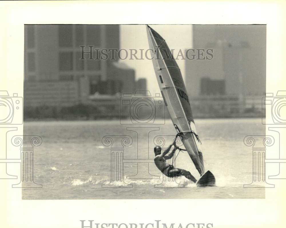 1990 Press Photo A lone windsurfer sails on Lake Pontchartrain - not07205- Historic Images