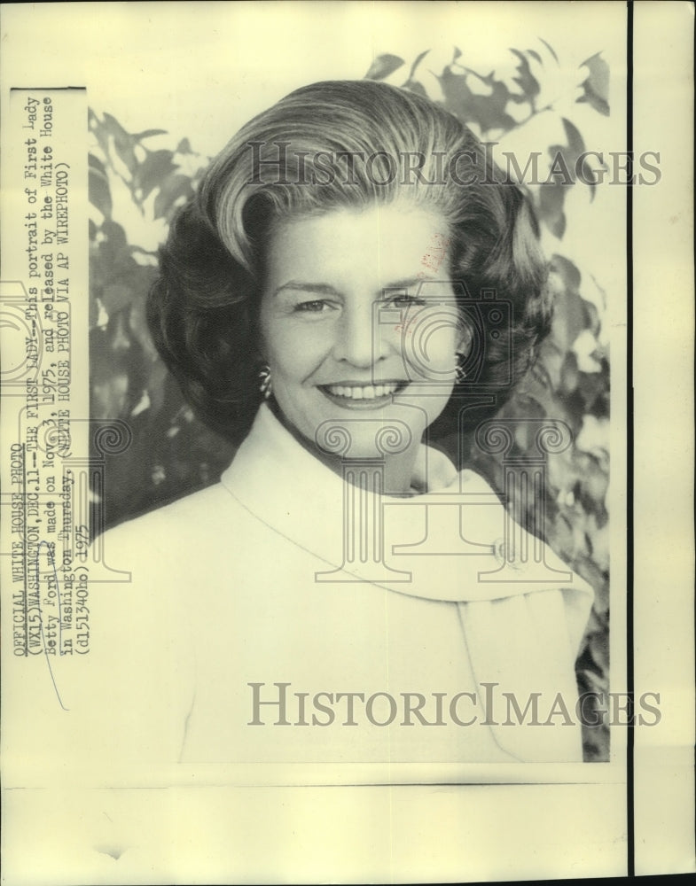 1975 Press Photo Official White House photo of First Lady Betty Ford - now00324