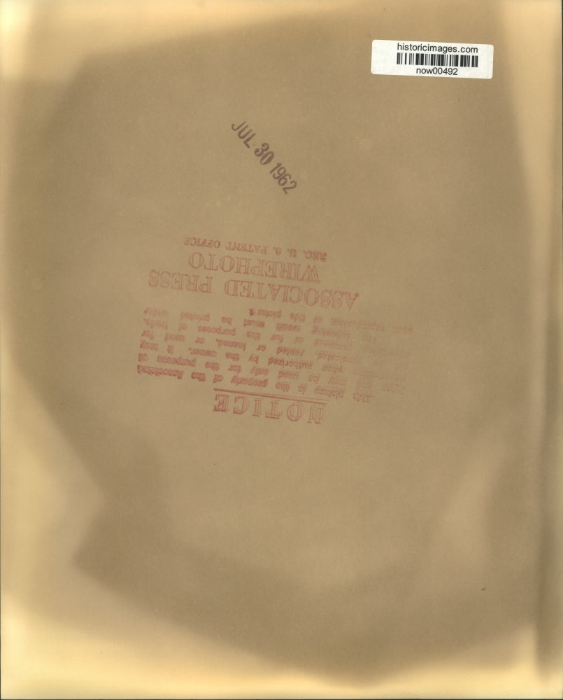 1962 Press Photo Robert Finkbine & attorney Leibow discuss Superior Court appeal