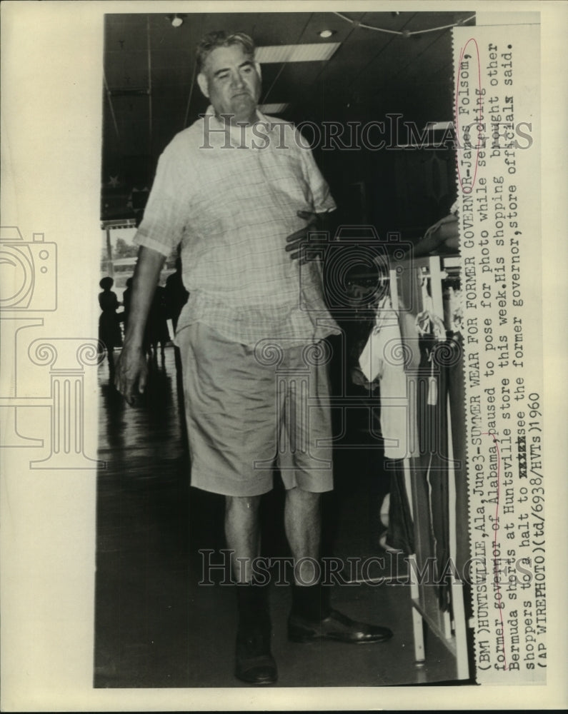 Load image into Gallery viewer, 1960 Press Photo Former Alabama Governor James Folsom models Bermuda shorts.
