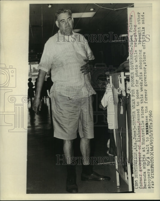 1960 Press Photo Former Alabama Governor James Folsom models Bermuda shorts.