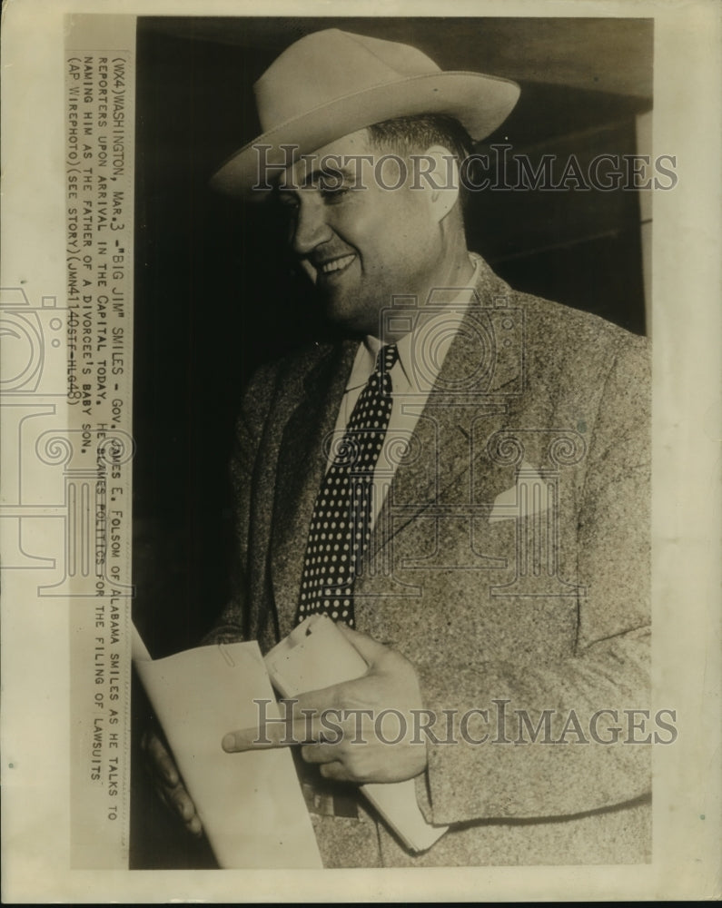 Press Photo Governor James Folsom of Alabama talks to reporters in Washington