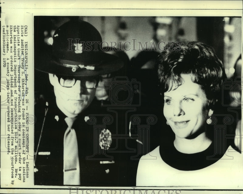 Load image into Gallery viewer, 1970 Press Photo State Auditor Etherton found in contempt of Appellate Court
