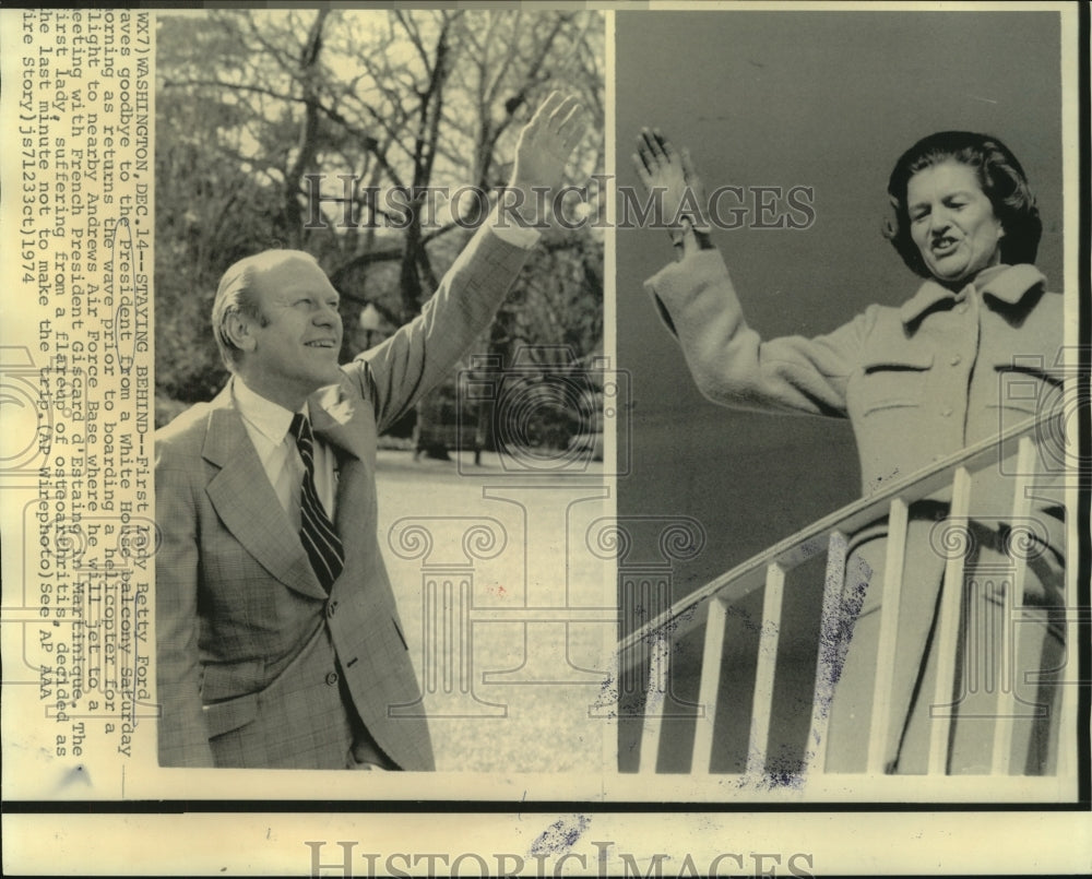 1974 Press Photo President &amp; Mrs. Ford return waves as he leaves White House
