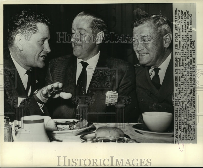 Load image into Gallery viewer, 1961 Press Photo Gen. Joseph Foss &amp; others at Air Force Association lunceon
