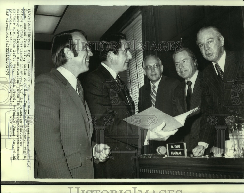 1973 Press Photo Rep. Joe Evins &amp; others at Washington hearing - now01320