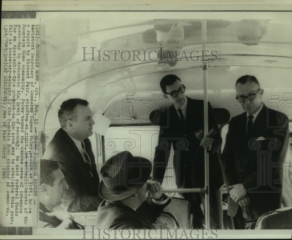 1965 Press Photo Secretary of Commerce Foley tours Mountain Home, AR community
