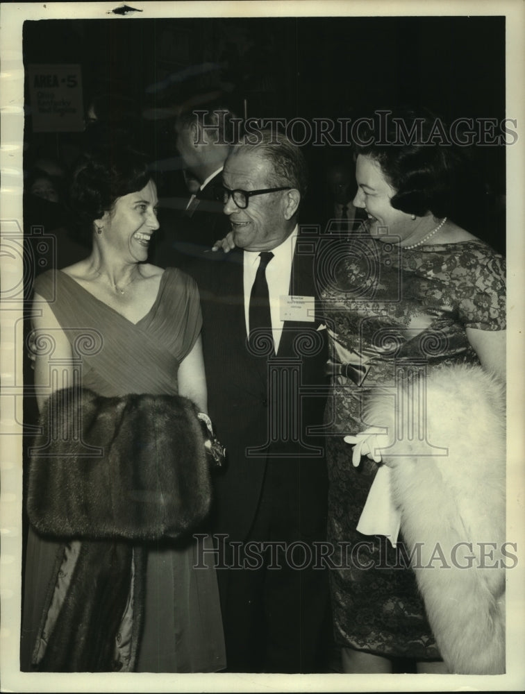 1967 Press Photo Sen. Allen Ellender &amp; others attend &quot;Congressional Banquet&quot;