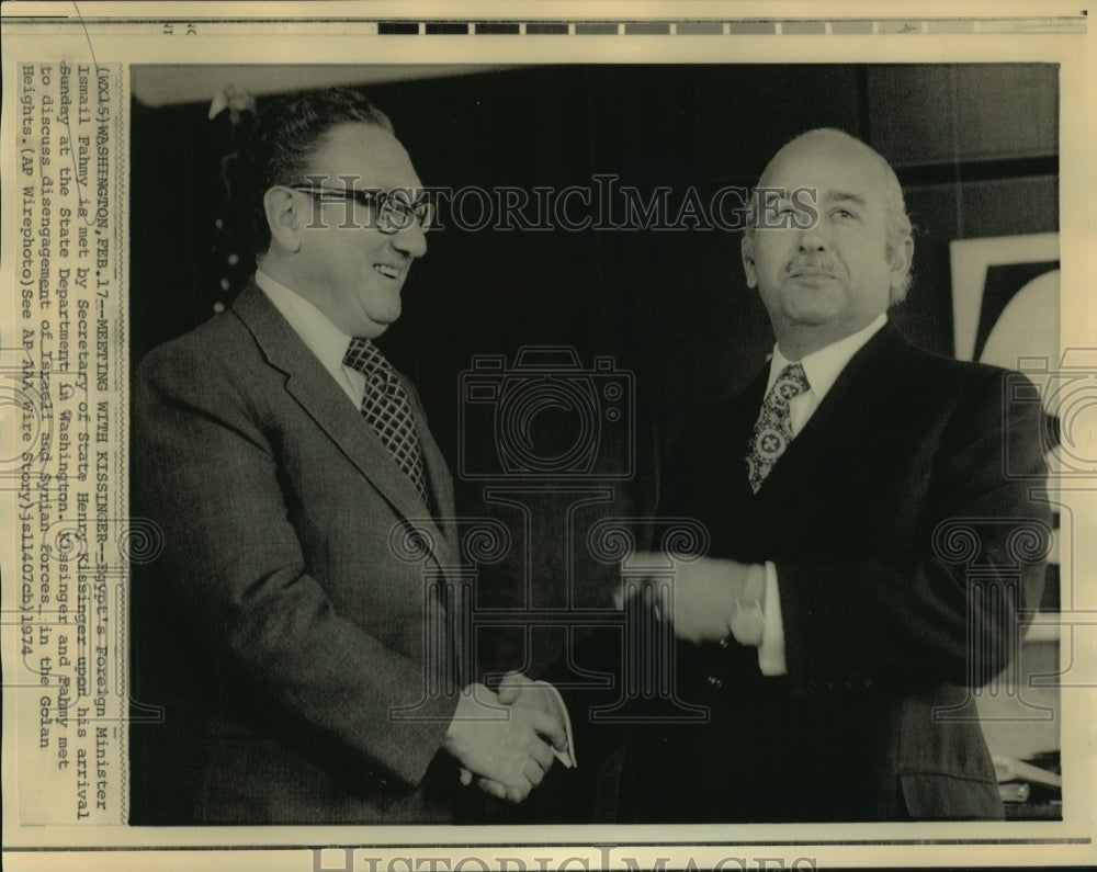 1974 Press Photo Egypt&#39;s Foreign Minister Fahmy &amp; Kissinger meet in Washington