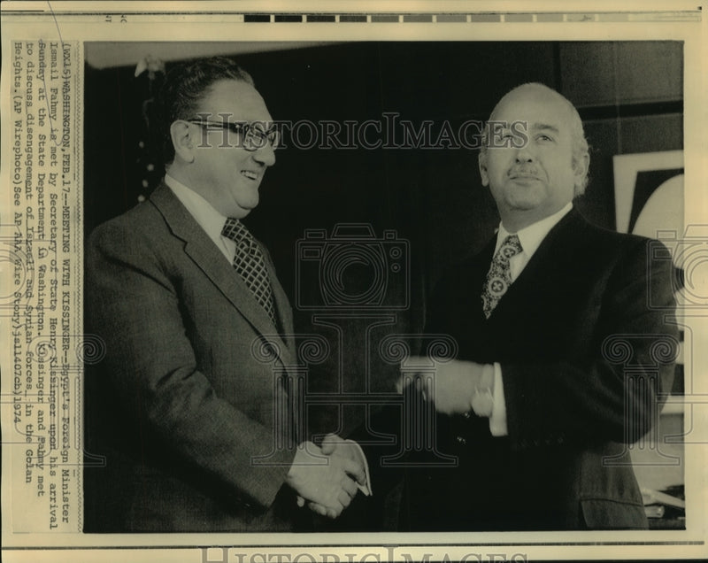 Load image into Gallery viewer, 1974 Press Photo Egypt's Foreign Minister Fahmy &amp; Kissinger meet in Washington
