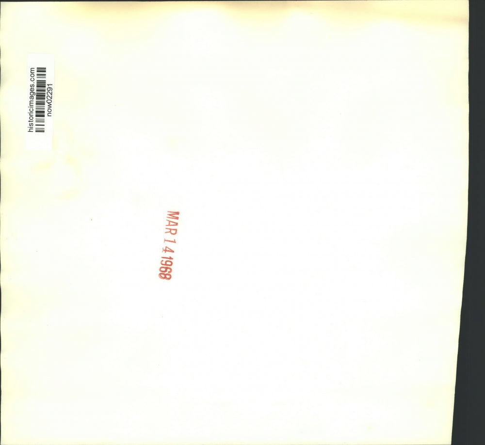 1968 Press Photo Antarctic jawbone found 325 miles from South Pole - now02291