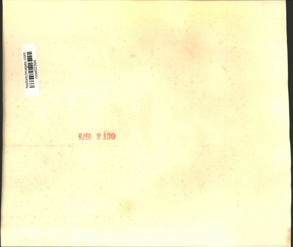 1975 Press Photo General Franco & wife wave to crowd from palace balcony