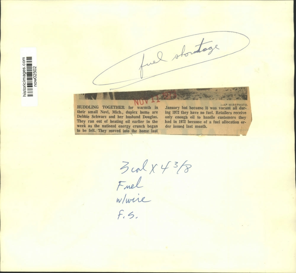 1973 Press Photo The Schwarz's have no fuel for warmth in their duplex