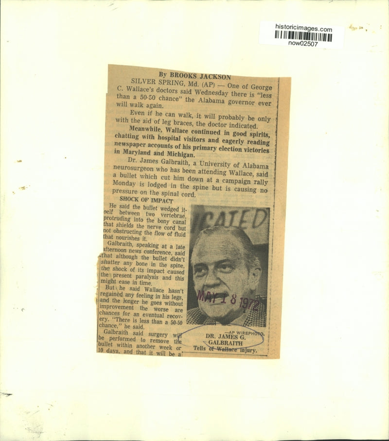Load image into Gallery viewer, 1972 Press Photo George C. Wallace's physician, Dr. James G. Galbraith.
