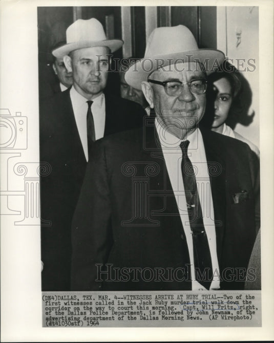 1964 Press Photo Capt. Will Fritz escorts witnesses of Jack Ruby trial