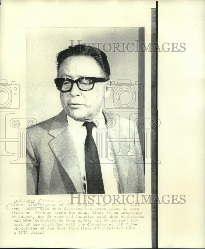 Load image into Gallery viewer, 1973 Press Photo Michel Gauvin, head of truce team in Vietnam - now03002
