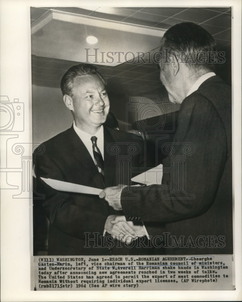 1964 Press Photo Romania&#39;s Gasten-Marin &amp; U.S. Harriman shake hands - now03029