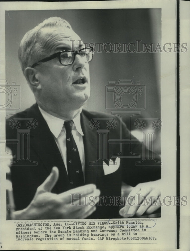 1967 Press Photo Keith Funston, witness at Senate Banking &amp; Currency Committee
