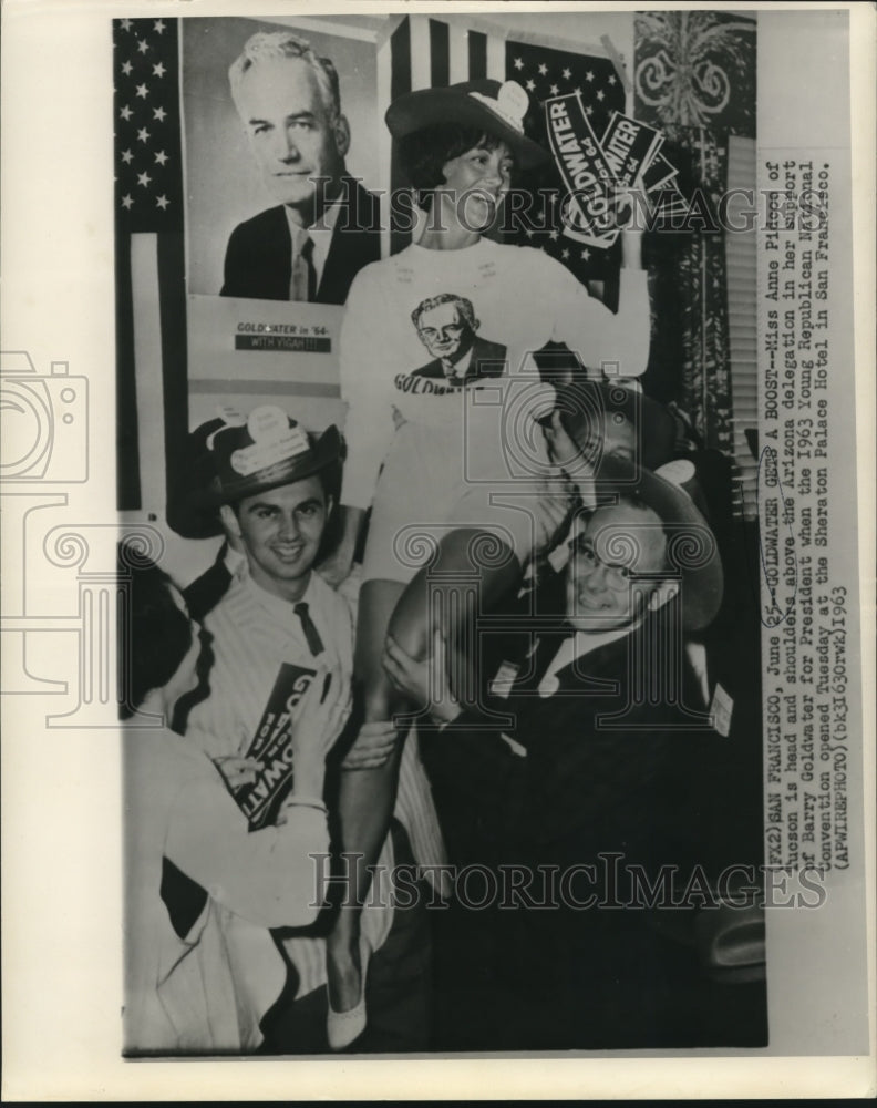 Load image into Gallery viewer, 1963 Press Photo Anne Pidcoo given boost as Young Republicans support Goldwater
