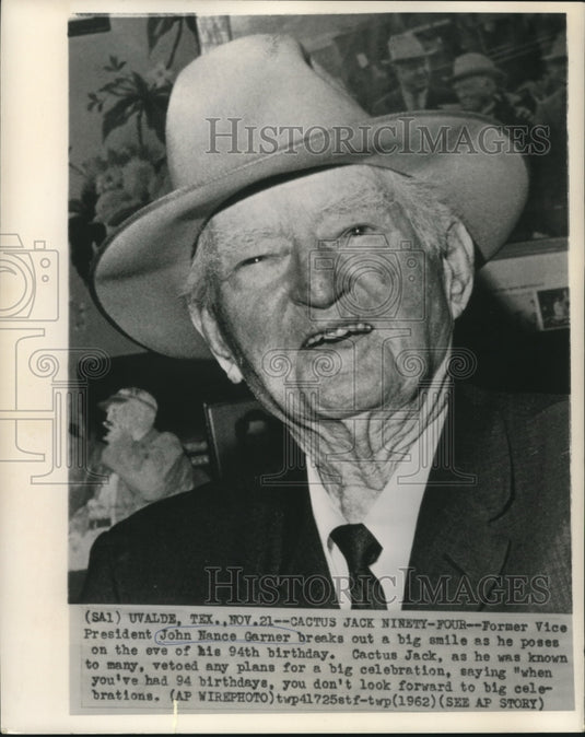 1962 Press Photo Former Vice-President Garner smiles on his 94th birthday