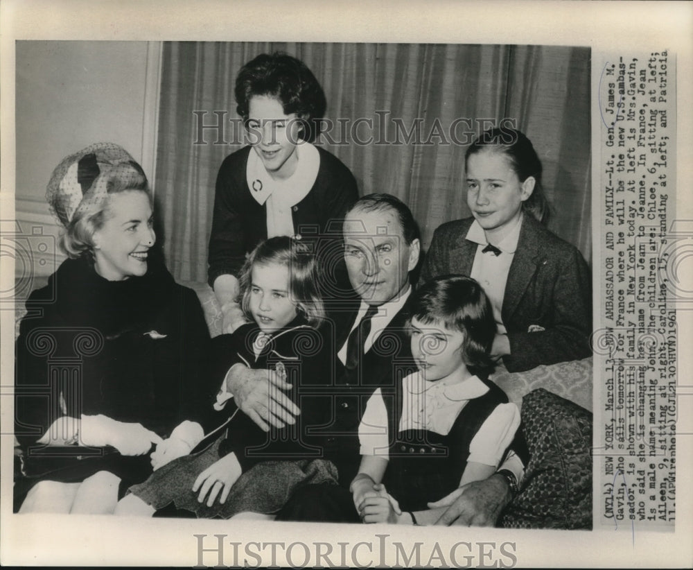 1961 Press Photo U.S. Ambassador to France James Gavin shown with his family