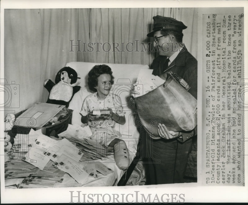 Load image into Gallery viewer, 1962 Press Photo Jack Graham delivers cards to amputee patient Dianne Fowler
