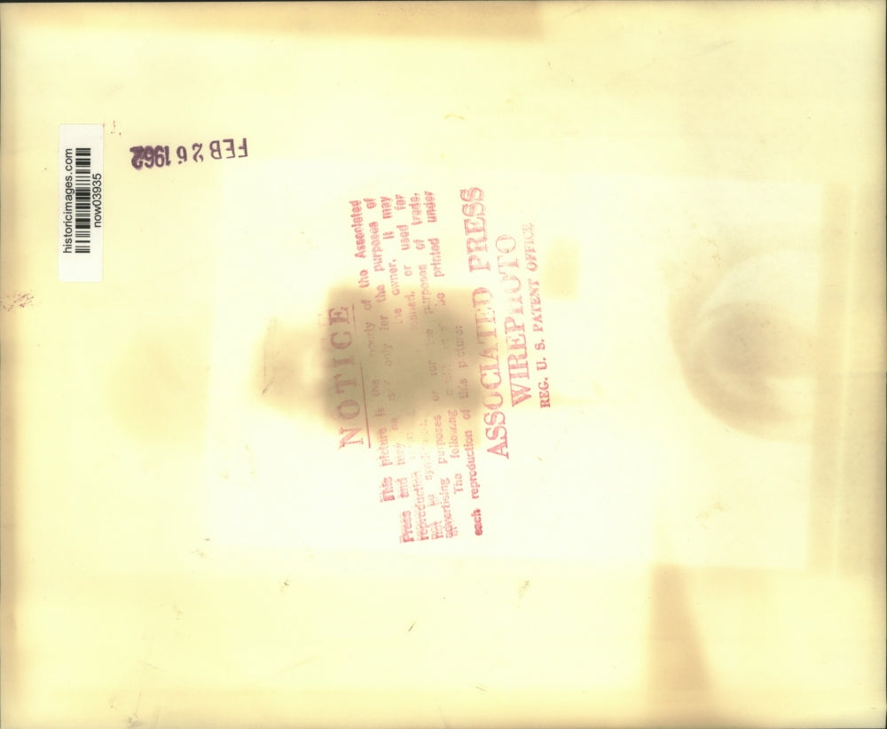 1962 Press Photo Bernard Goldfine, shown with his attorney, released on parole