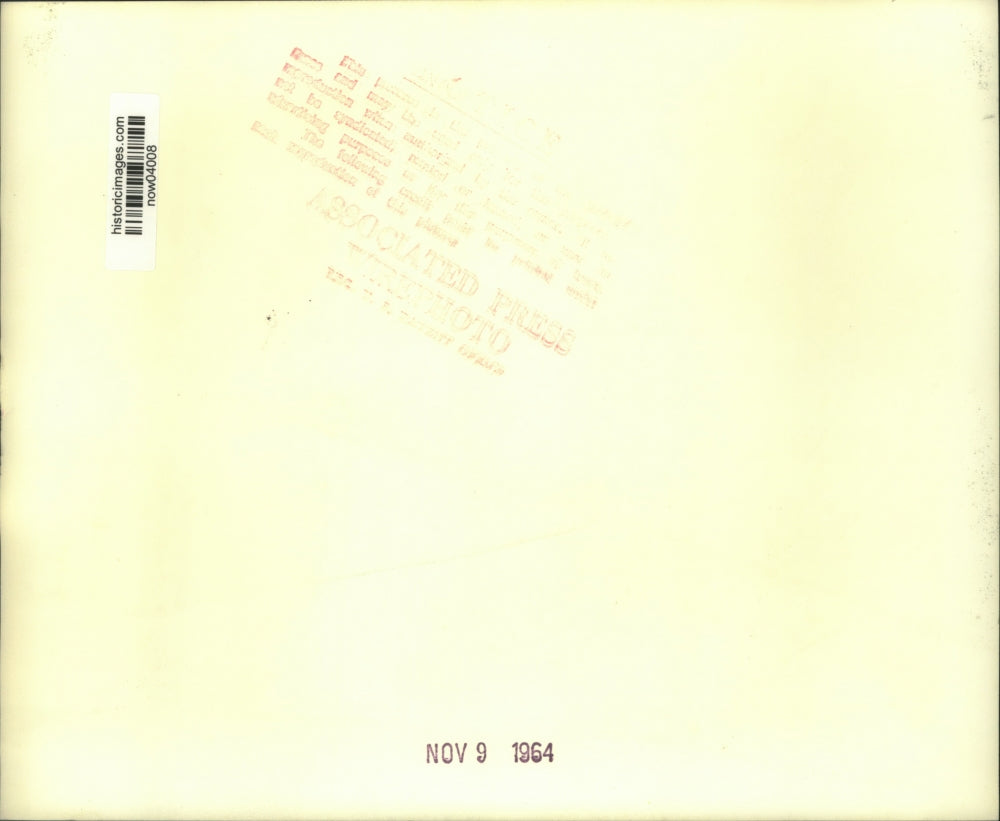 1964 Press Photo Barry Goldwater and other Republicans return to Washington