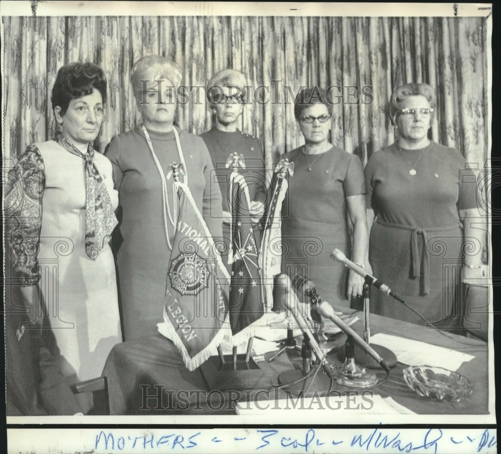 1969 Press Photo Gold Star mothers at news conference in Philadelphia