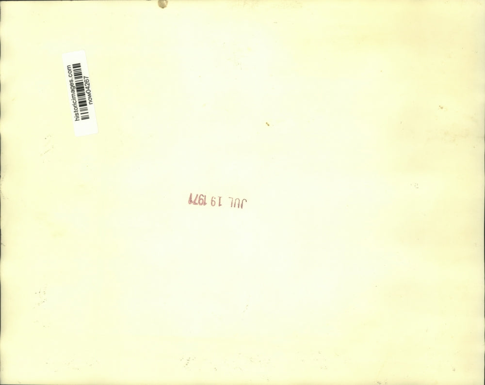 1971 Press Photo Judge Ainsworth swears in Judge Gordon as Judge West looks on