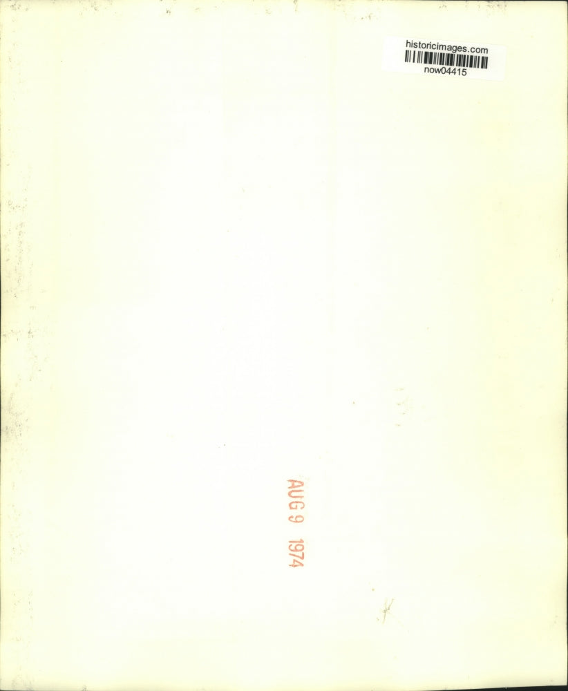 1974 Press Photo Chief of Staff Alexander Haig with reporters at White House