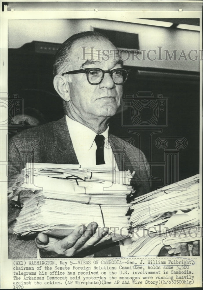 Load image into Gallery viewer, 1970 Press Photo Senator Fulbright with telegrams of involvement in Cambodia
