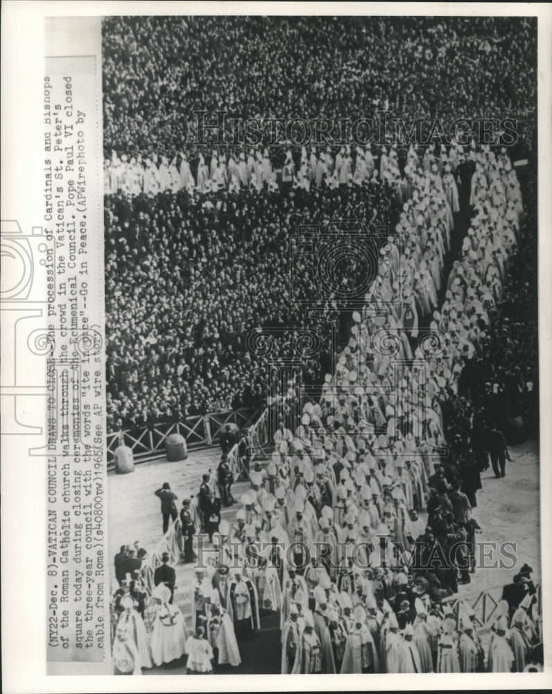 1965 Press Photo Cardinals and Bishops of Ecumenical Council closing session.