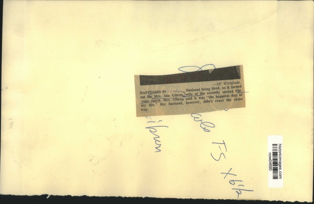 Press Photo Chicago coach's wife, Mrs. Abe Gribron laughing - now04690