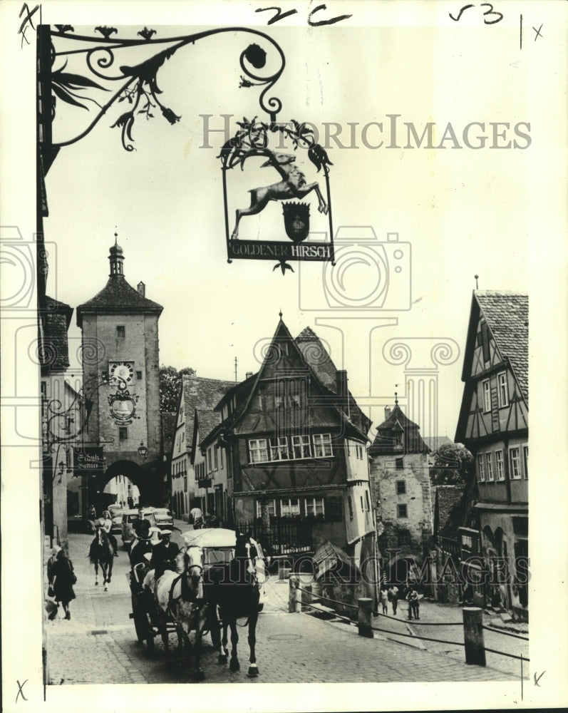 Load image into Gallery viewer, 1974 Press Photo This view demonstrates best way to see Rothenburg is afoot.
