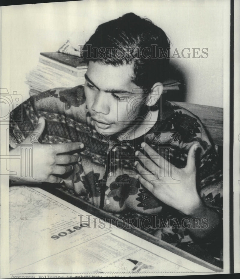 Load image into Gallery viewer, 1968 Press Photo Cristin Curiel Gonzales questioned in Juarez, Mexico.
